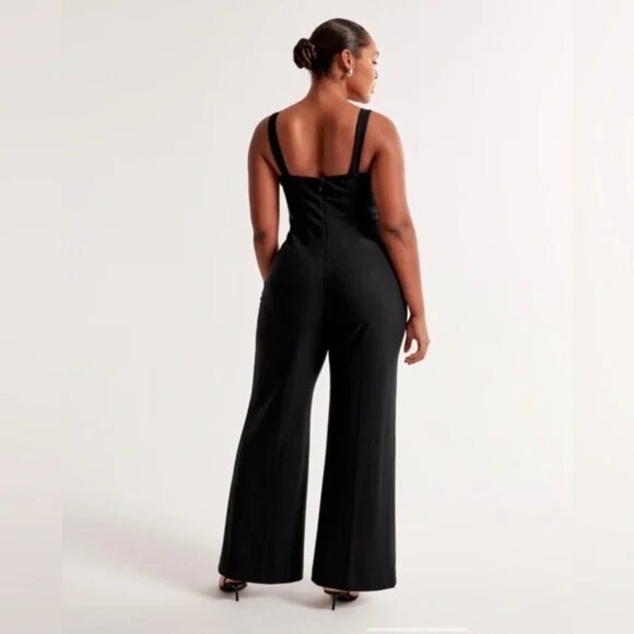 Abercrombie & Fitch Camille Jumpsuit - Picture 2 of 13